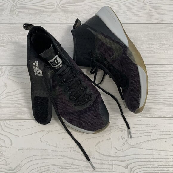 Nike Air Zoom Strong 2 Metallic Black - Picture 3 of 9